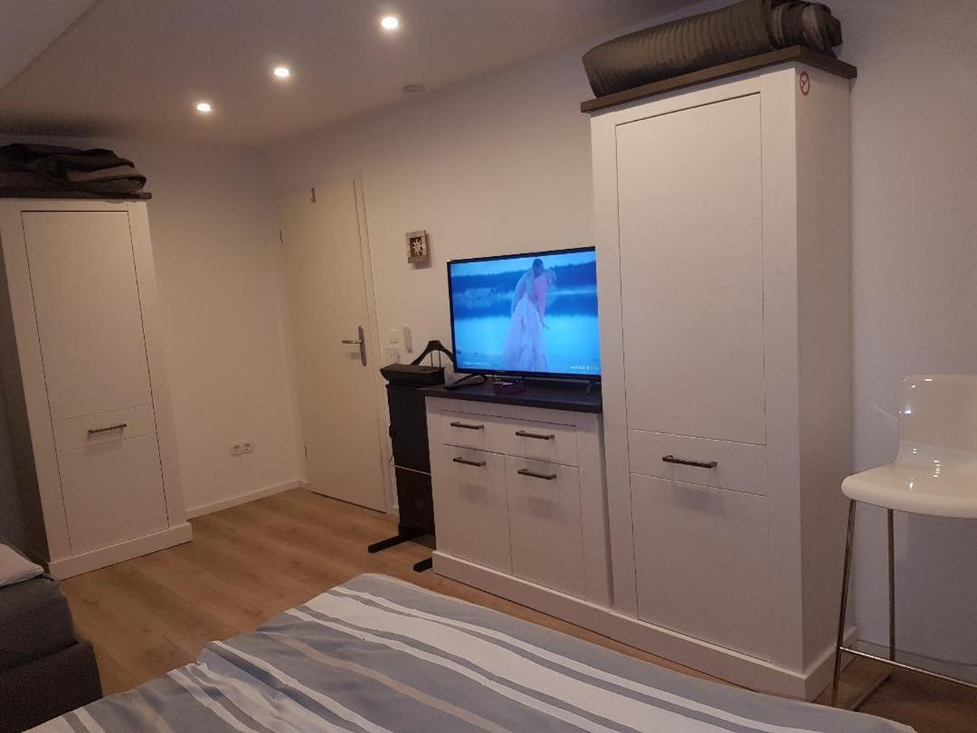 Ferienwohnung Rhein-Main Floersheim am Main Εξωτερικό φωτογραφία